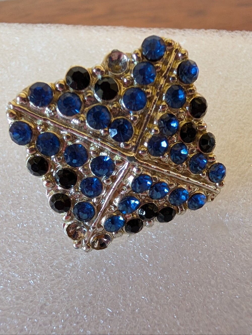 Blue Crystal Cluster Fashion Pin